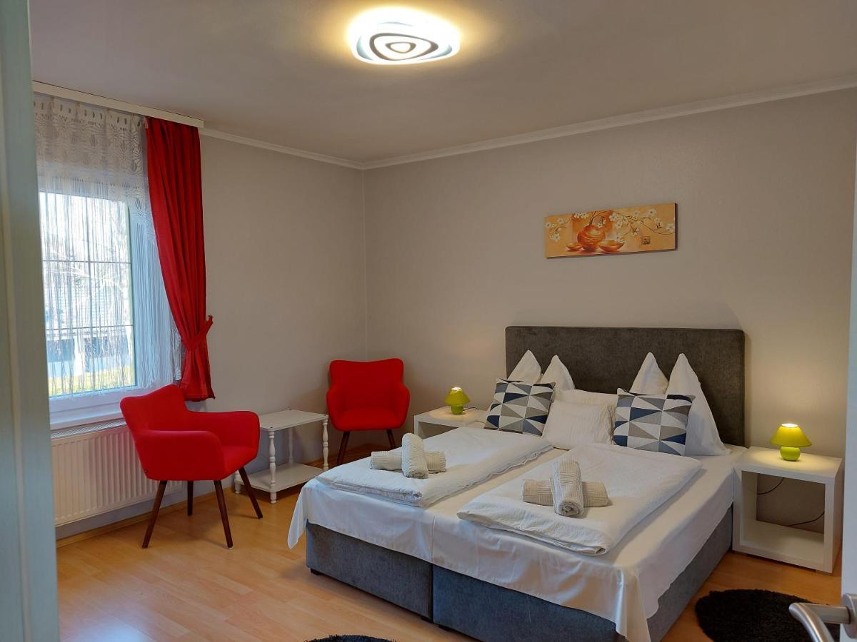 Barbara Wellness Pension Keszthely Buitenkant foto